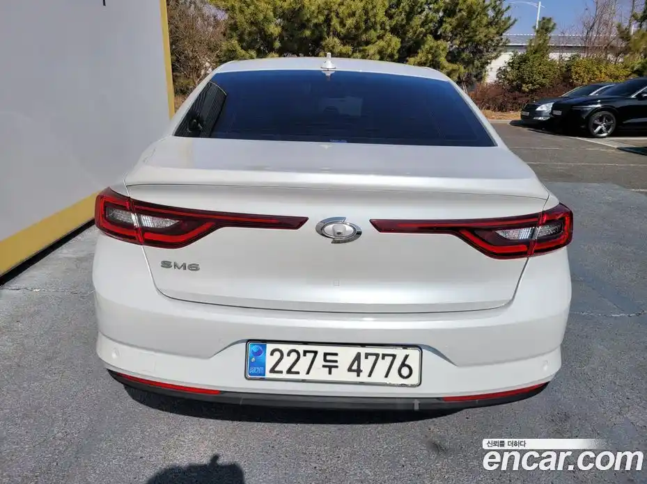 Renault SM6 2022 2.0 Автомат в Москве № 152853, фото 4