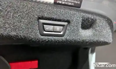 BMW 5-Series 2025 2.0 Автомат в Москве № 153986, миниатюра 3