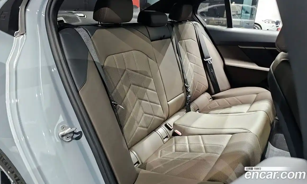 BMW 5-Series 2025 2.0 Автомат в Москве № 153986, фото 7