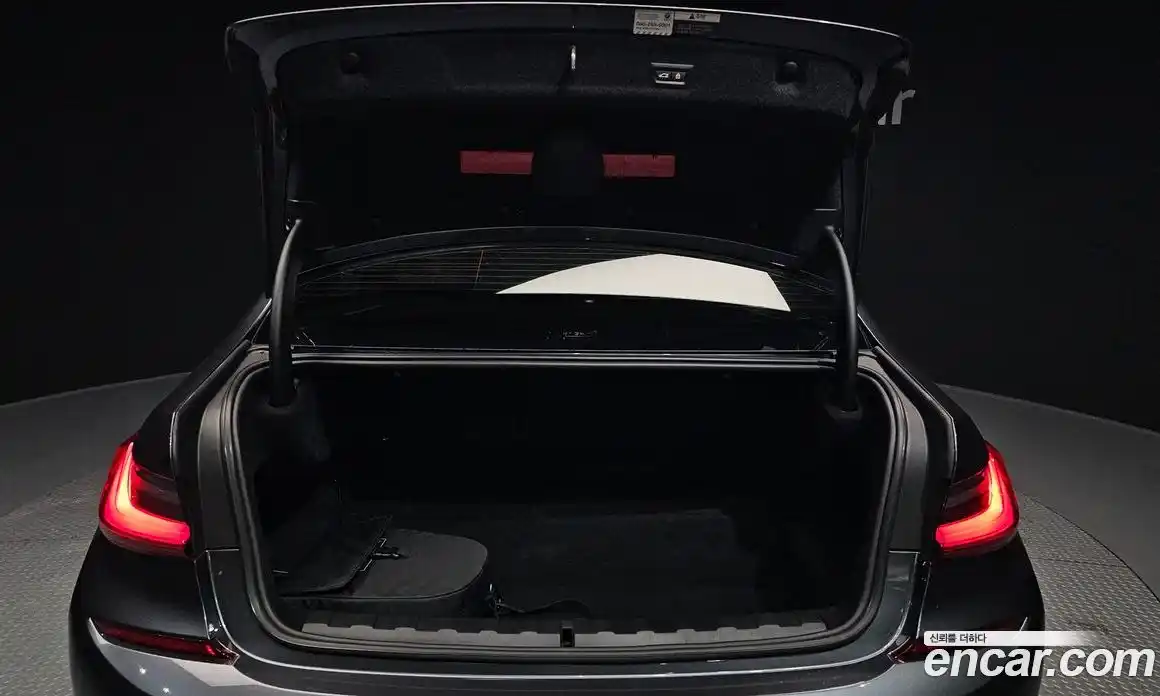 BMW 3-Series 2021 2.0 Автомат в Москве № 157256, фото 4