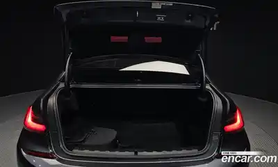 BMW 3-Series 2021 2.0 Автомат в Москве № 157256, миниатюра 4