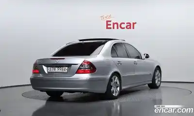 Mercedes-Benz E-Class 2009 3.5 Автомат в Москве № 157817, миниатюра 4