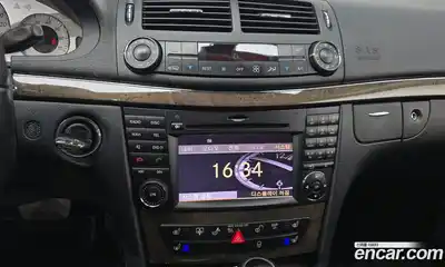 Mercedes-Benz E-Class 2009 3.5 Автомат в Москве № 157817, миниатюра 6