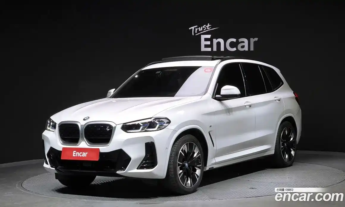 BMW iX3 2024 0.2 Автомат в Москве № 157845, фото 1