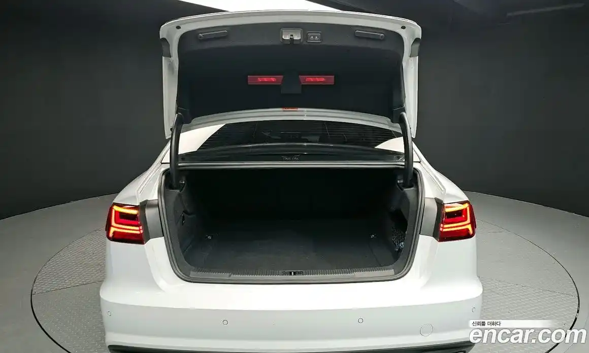 Audi A6 2018 2.0 Автомат в Москве № 158254, фото 14