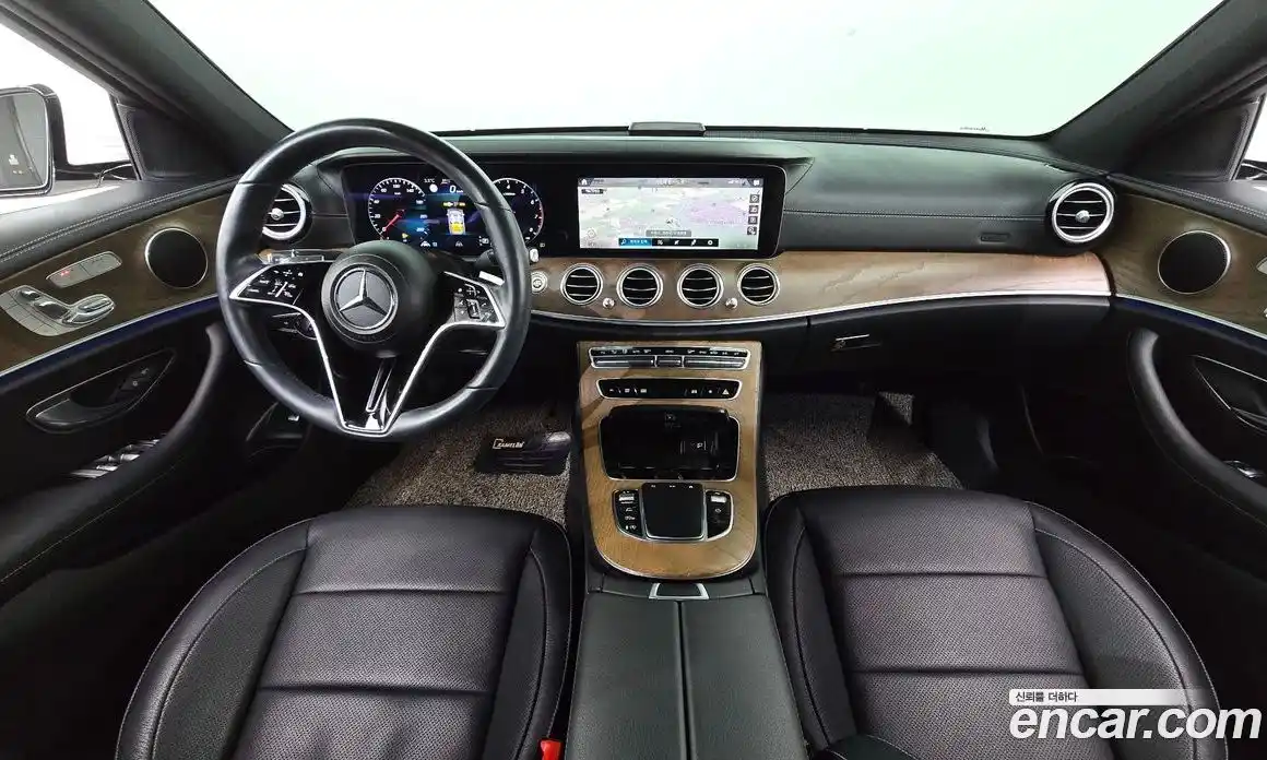 Mercedes-Benz E-Class 2021 2.0 Автомат в Москве № 158263, фото 11