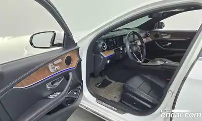 Mercedes-Benz E-Class 2021 2.0 Автомат в Москве № 158263, миниатюра 12