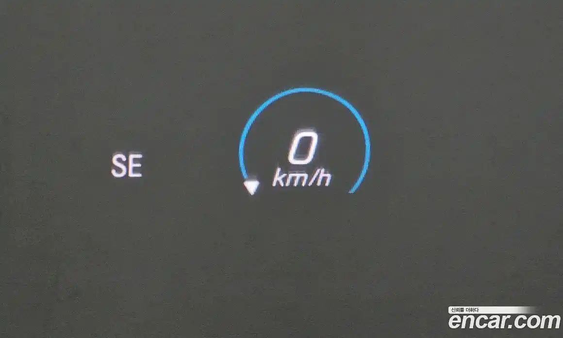 Mercedes-Benz E-Class 2022 2.0 Автомат в Москве № 160341, фото 17