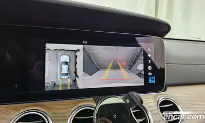 Mercedes-Benz E-Class 2022 2.0 Автомат в Москве № 160341, миниатюра 3