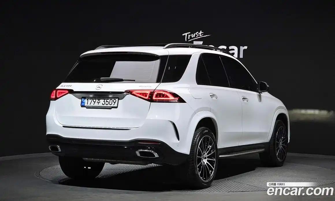 Mercedes-Benz GLE-Class 2022 3.0 Автомат в Москве № 160465, фото 15