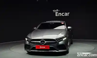 Mercedes-Benz CLS-Class 2019 1.9 Автомат в Москве № 160488, миниатюра 3