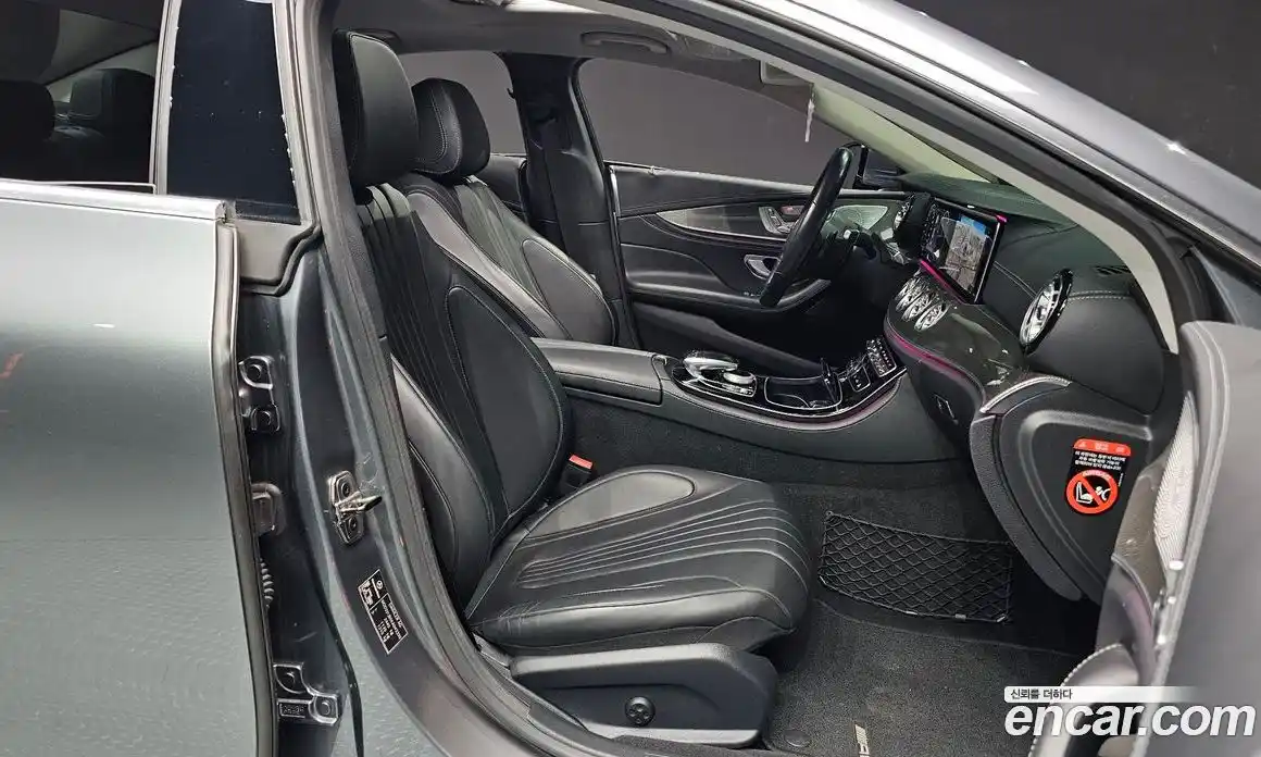 Mercedes-Benz CLS-Class 2019 1.9 Автомат в Москве № 160488, фото 10