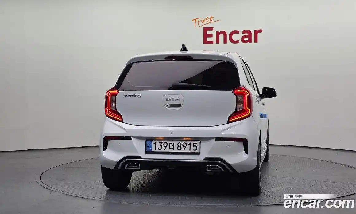 Kia Morning 2023 1.0 Автомат в Москве № 16086, фото 5