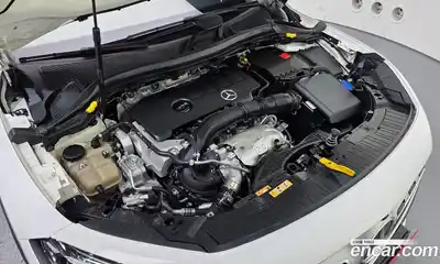 Mercedes-Benz GLA-Class 2021 2.0 Автомат в Москве № 160873, миниатюра 6