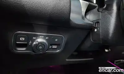 Mercedes-Benz GLB-Class 2023 1.9 Автомат в Москве № 160958, миниатюра 9