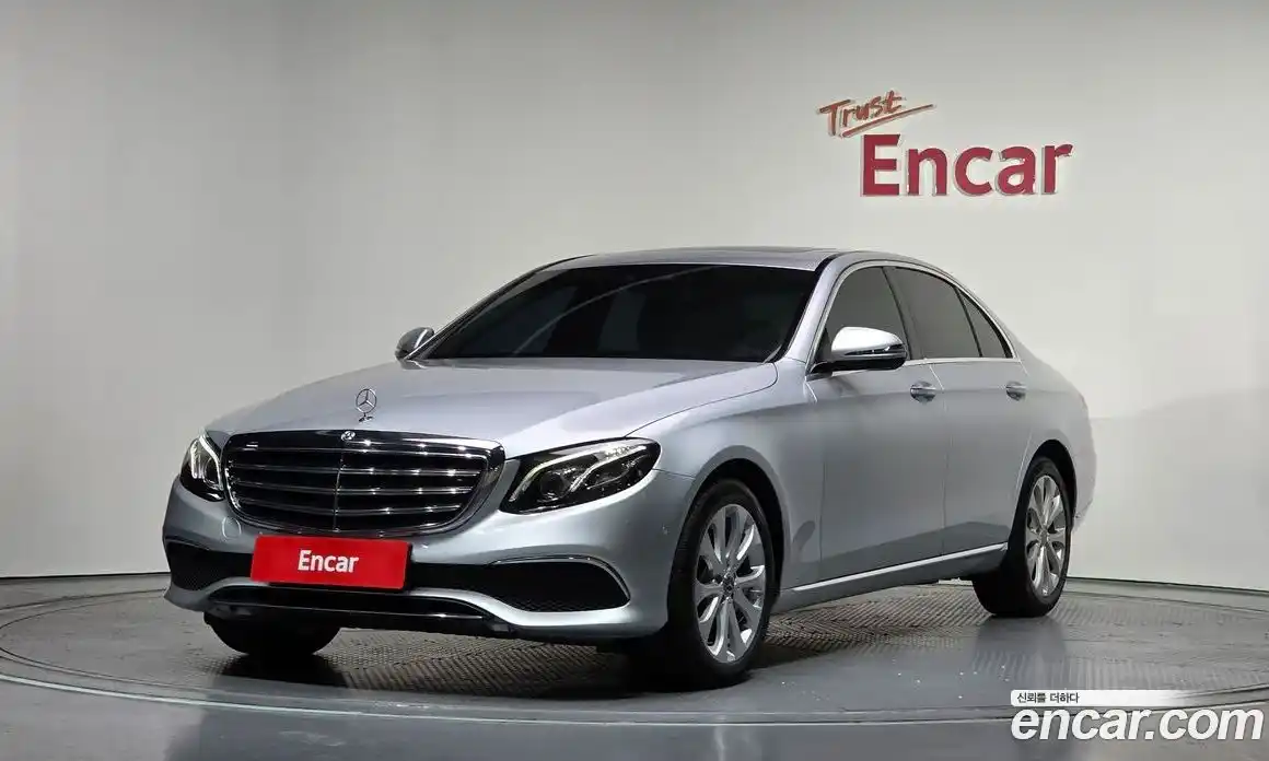Mercedes-Benz E-Class 2017 1.9 Автомат в Москве № 161004, фото 13