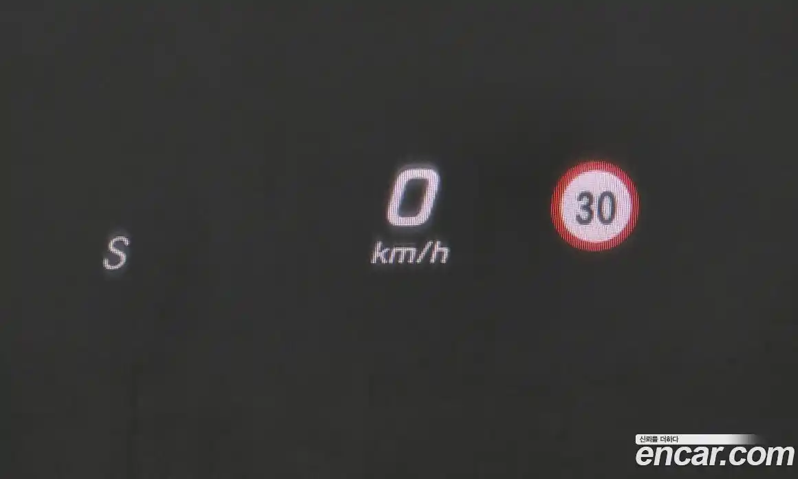 Mercedes-Benz E-Class 2017 1.9 Автомат в Москве № 161004, фото 6