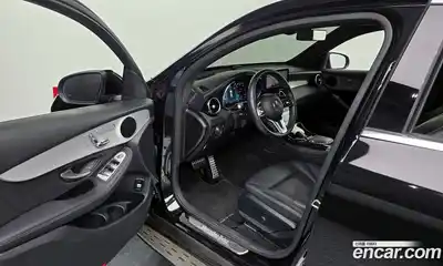 Mercedes-Benz GLC-Class 2020 1.9 Автомат в Москве № 161055, миниатюра 2