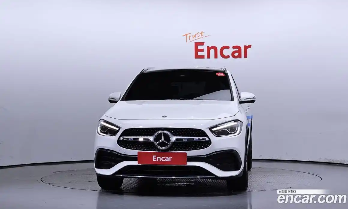 Mercedes-Benz GLA-Class 2021 2.0 Автомат в Москве № 161136, фото 12