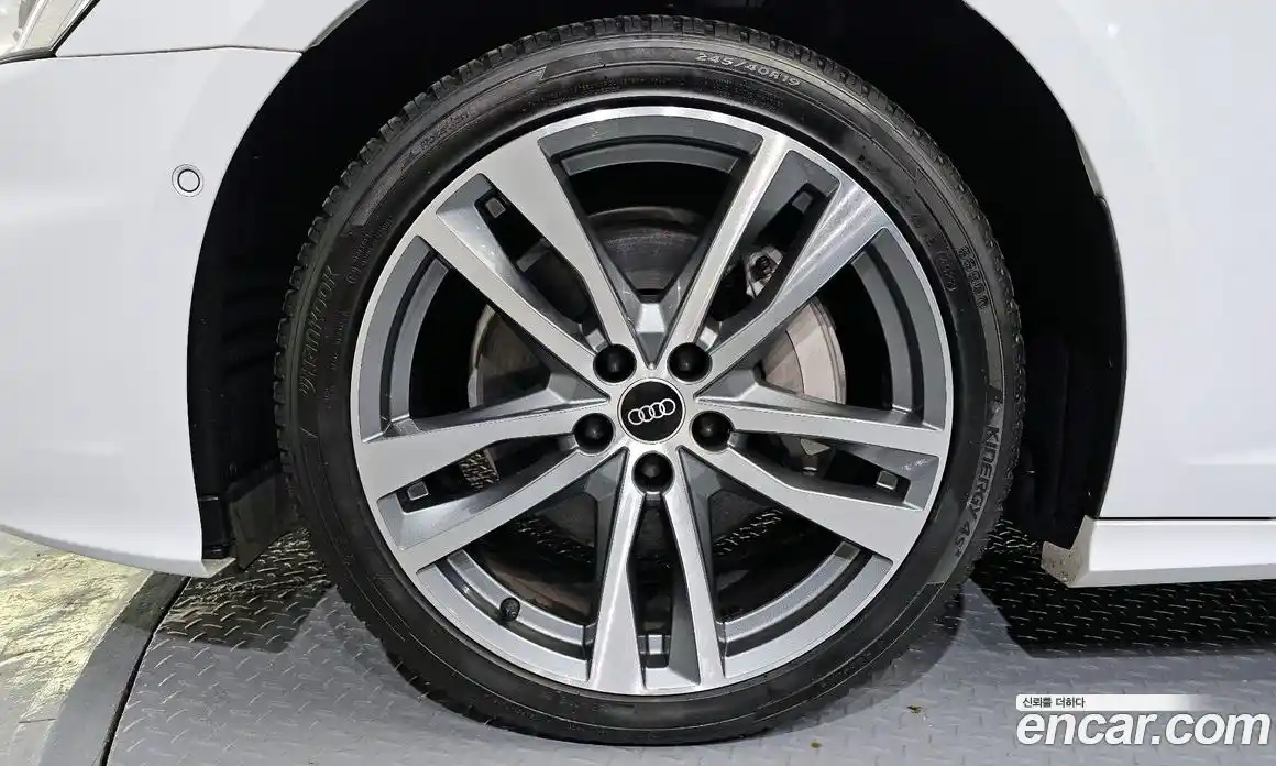 Audi A6 2021 2.0 Автомат в Москве № 162391, фото 14