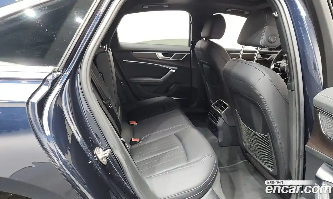 Audi A6 2023 3.0 Автомат в Москве № 162442, фото 3