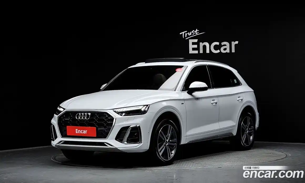 Audi Q5 2023 2.0 Автомат в Москве № 162894, фото 12