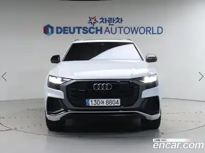 Audi Q8 2023 3.0 Автомат в Москве № 164027, миниатюра 3