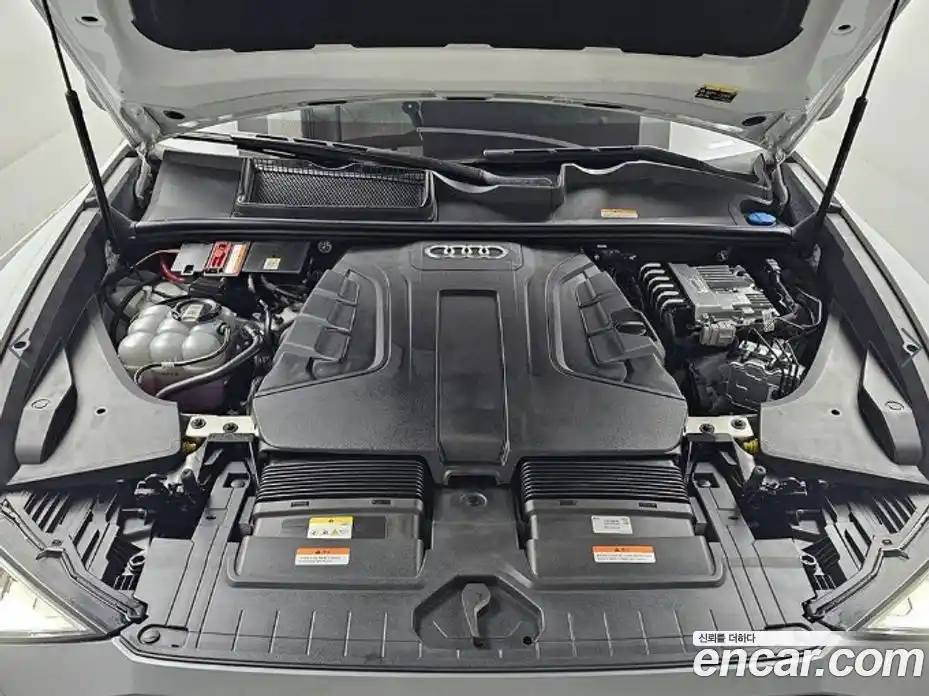 Audi Q8 2023 3.0 Автомат в Москве № 164027, фото 6