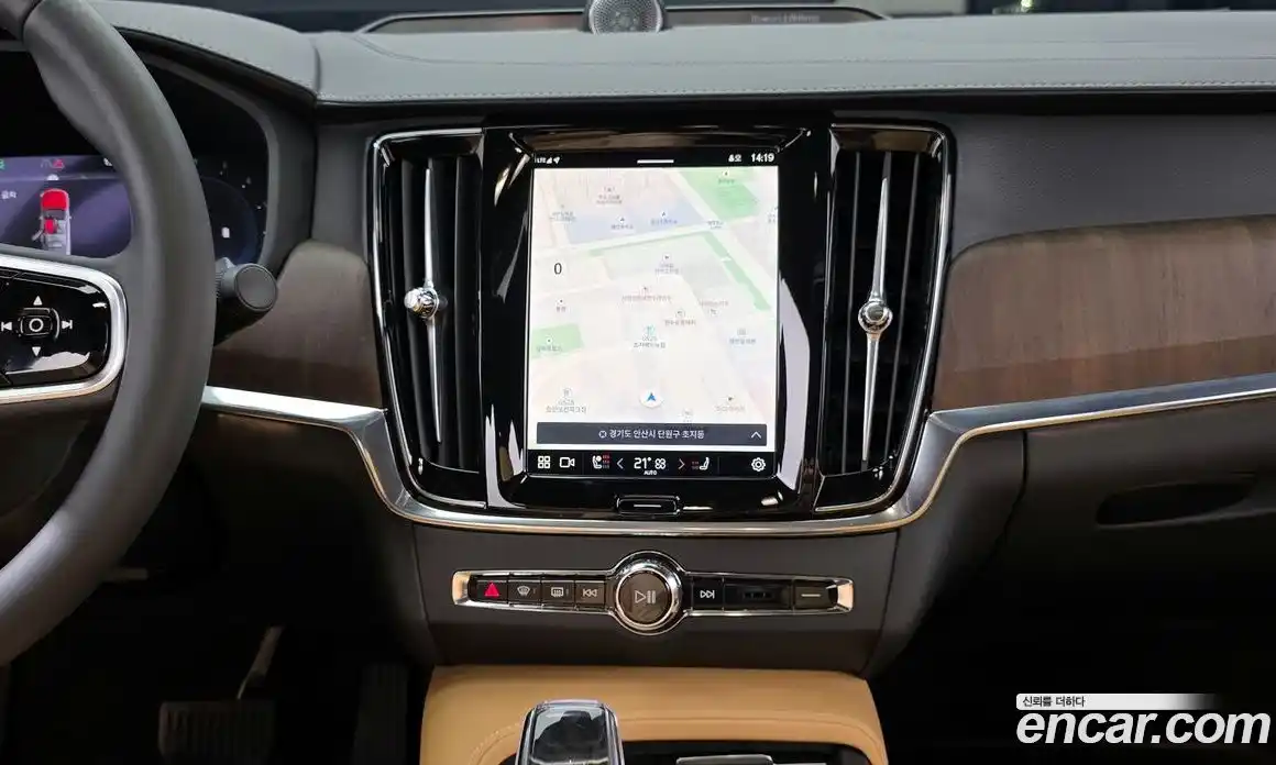 Volvo S90 2025 2.0 Автомат в Москве № 164132, фото 20