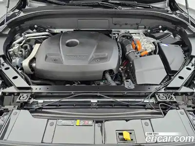 Volvo XC60 2023 2.0 Автомат в Москве № 164748, миниатюра 6