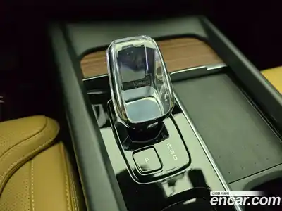 Volvo XC60 2023 2.0 Автомат в Москве № 164748, миниатюра 9