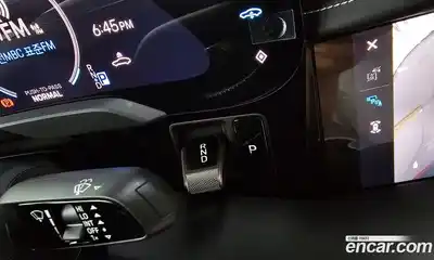 Porsche Taycan 2025 0.1 Автомат в Москве № 164887, миниатюра 9