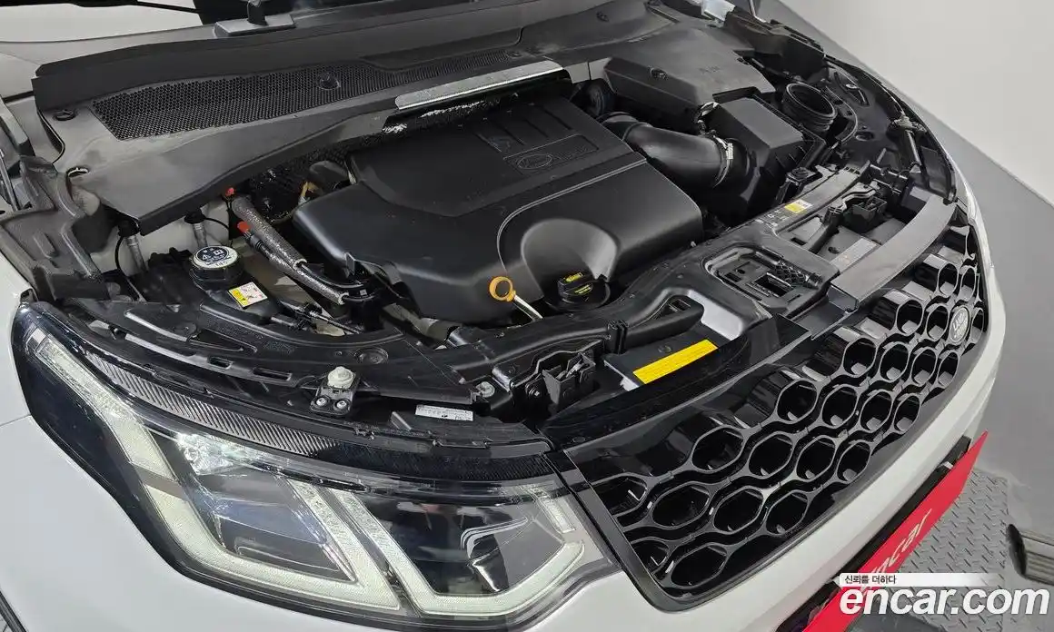 Land Rover Discovery Sport 2025 2.0 Автомат в Москве № 165938, фото 5