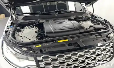 Land Rover Discovery 2023 2.0 Автомат в Москве № 166119, миниатюра 11