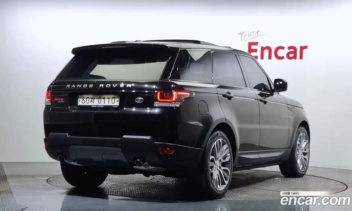 Land Rover Range-Rover Sport 2016 3.0 Автомат в Москве № 166373, фото 5