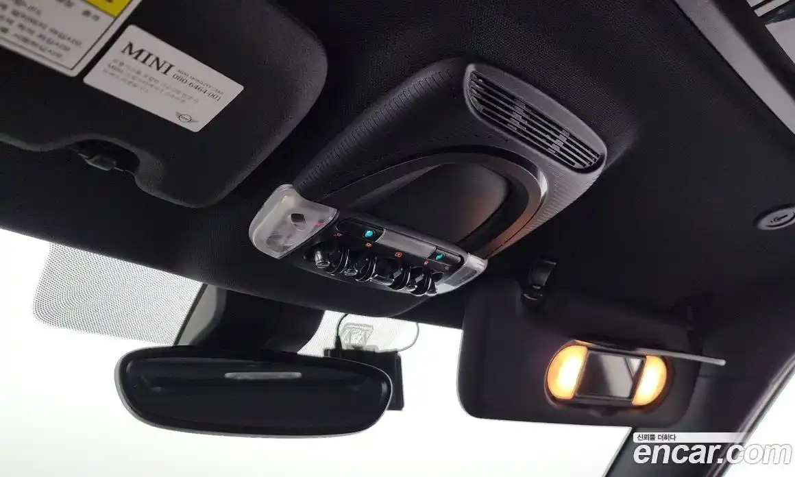 Mini Countryman 2018 2.0 Автомат в Москве № 167128, фото 19