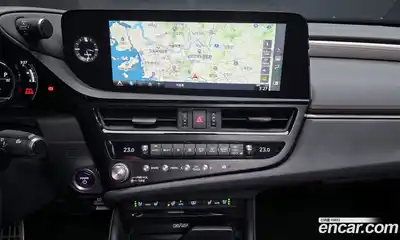 Lexus ES 2022 2.5 Автомат в Москве № 168284, миниатюра 5