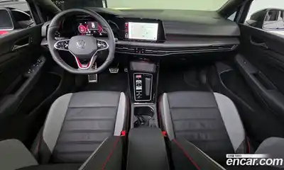 Volkswagen Golf 2024 2.0 Автомат в Москве № 168416, миниатюра 2