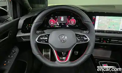 Volkswagen Golf 2024 2.0 Автомат в Москве № 168416, миниатюра 3