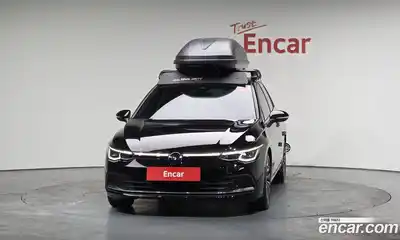 Volkswagen Golf 2024 2.0 Автомат в Москве № 168517, миниатюра 2