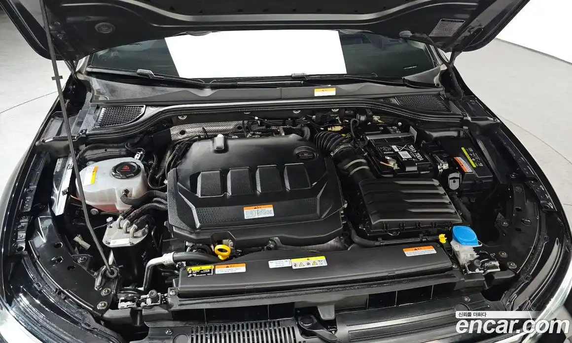 Volkswagen Golf 2024 2.0 Автомат в Москве № 168517, фото 8