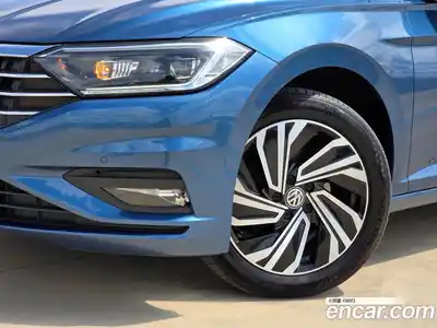 Volkswagen Jetta 2020 1.4 Автомат в Москве № 169182, миниатюра 2