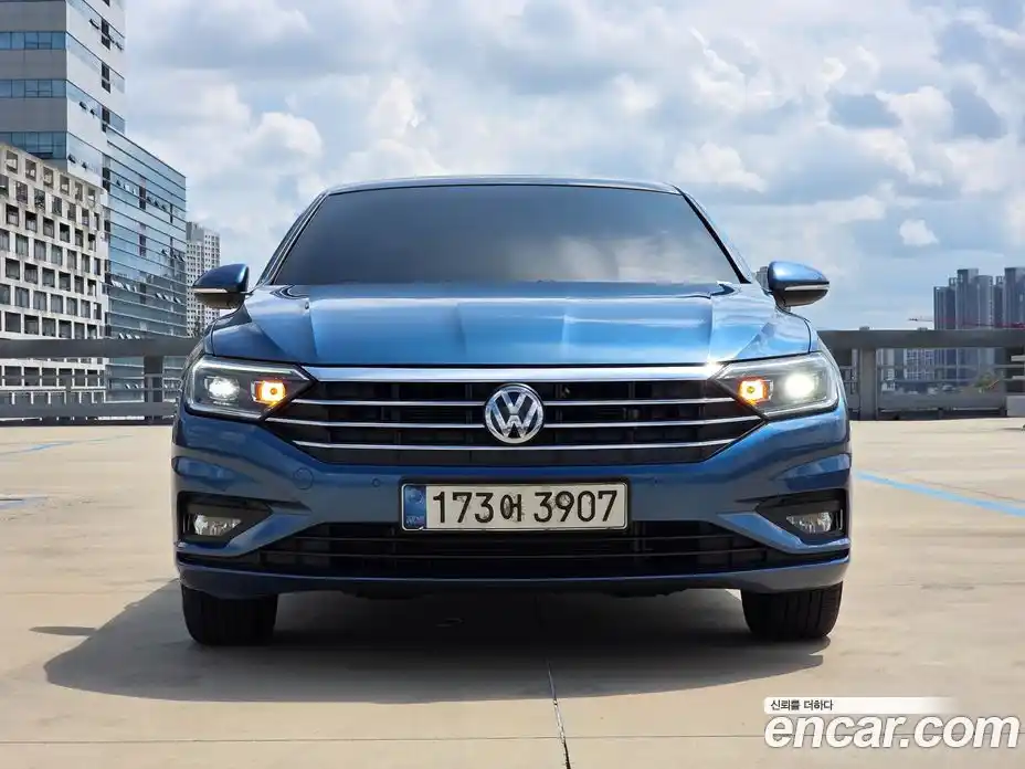 Volkswagen Jetta 2020 1.4 Автомат в Москве № 169182, фото 3