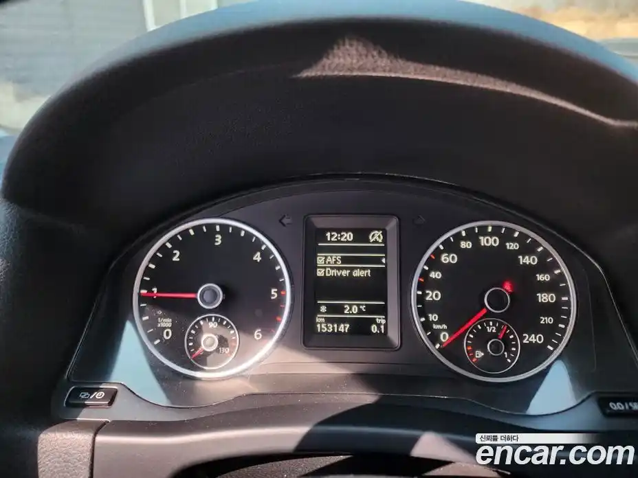 Volkswagen Tiguan 2016 2.0 Автомат в Москве № 169305, фото 15