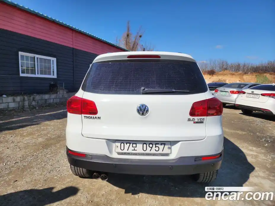 Volkswagen Tiguan 2016 2.0 Автомат в Москве № 169305, фото 4