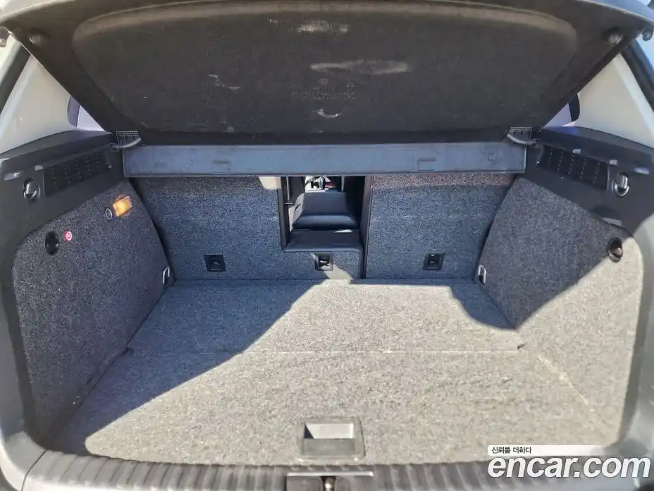 Volkswagen Tiguan 2016 2.0 Автомат в Москве № 169305, фото 9