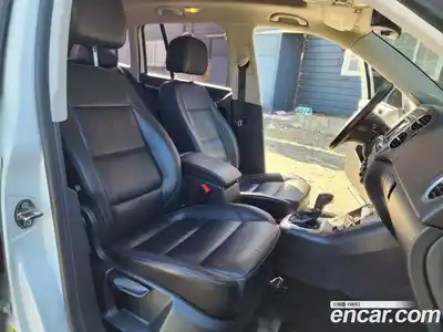 Volkswagen Tiguan 2016 2.0 Автомат в Москве № 169305, миниатюра 10