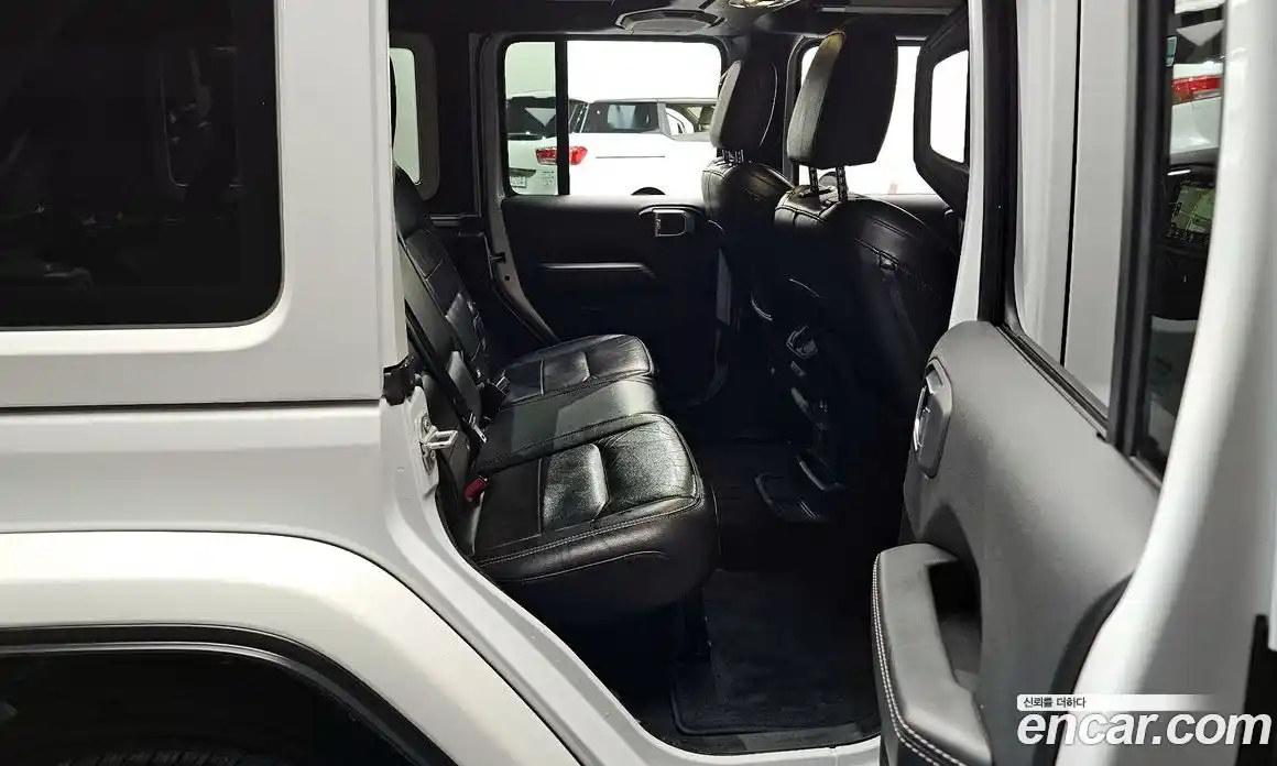 Jeep Wrangler 2022 2.0 Автомат в Москве № 169599, фото 13