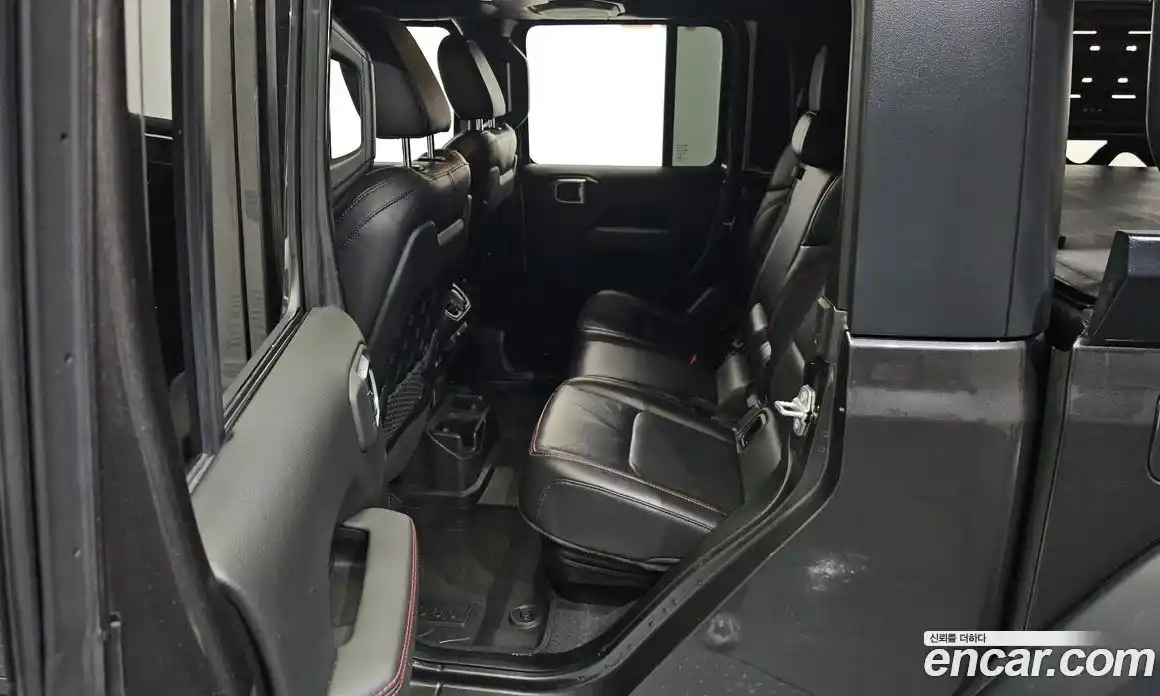 Jeep Gladiator 2021 3.6 Автомат в Москве № 169649, фото 14