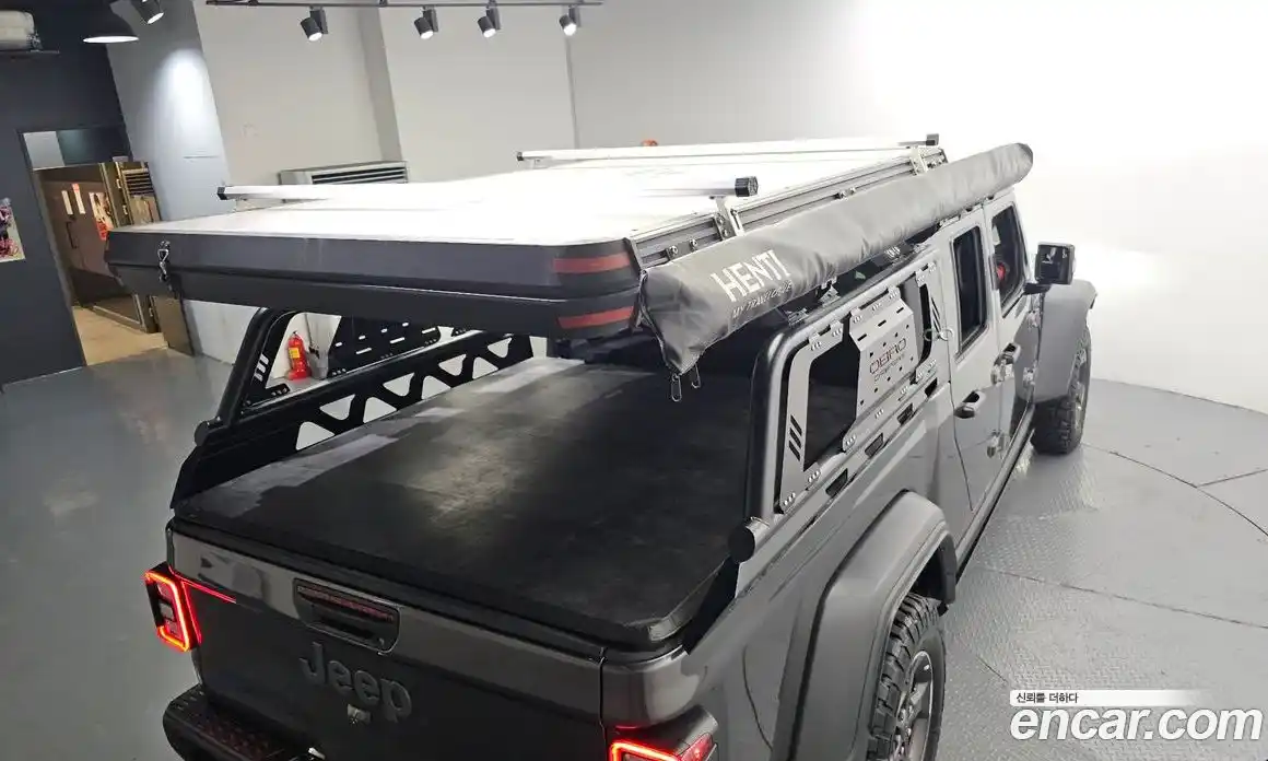 Jeep Gladiator 2021 3.6 Автомат в Москве № 169649, фото 16